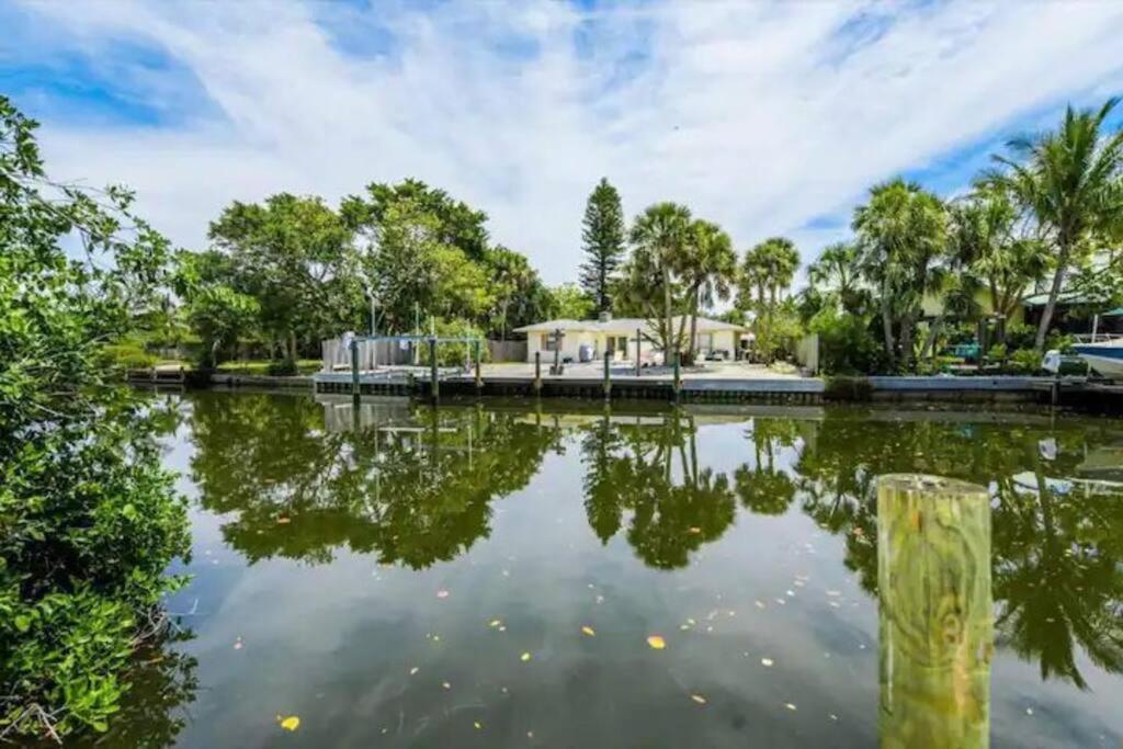 Walk To The Beach - Island Villa Siesta Key Exterior foto